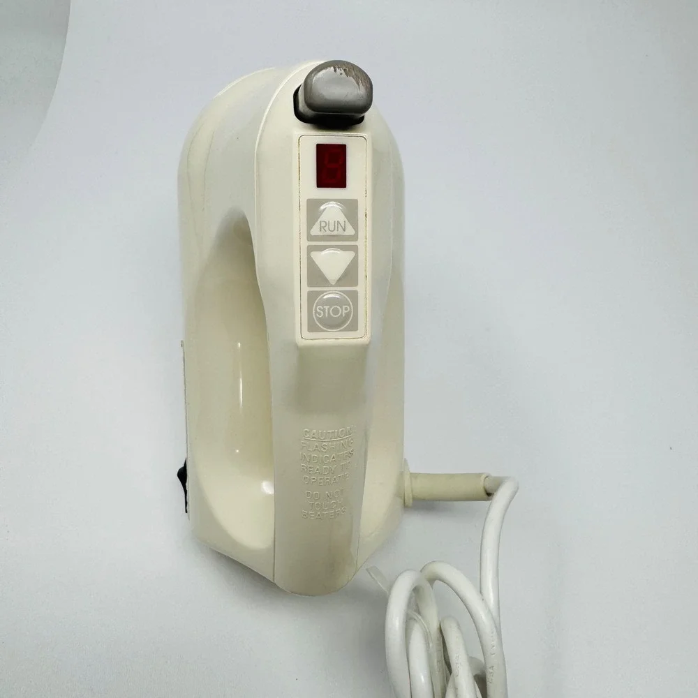 KitchenAid Ultra Power Plus 7 Hand Mixer Cream Electronic Control 7 Speed